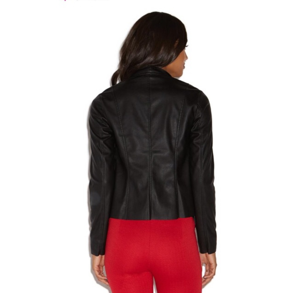 NWT Size Small JustFab Black Faux Leather Zip Up Drape Jacket - Picture 2 of 7